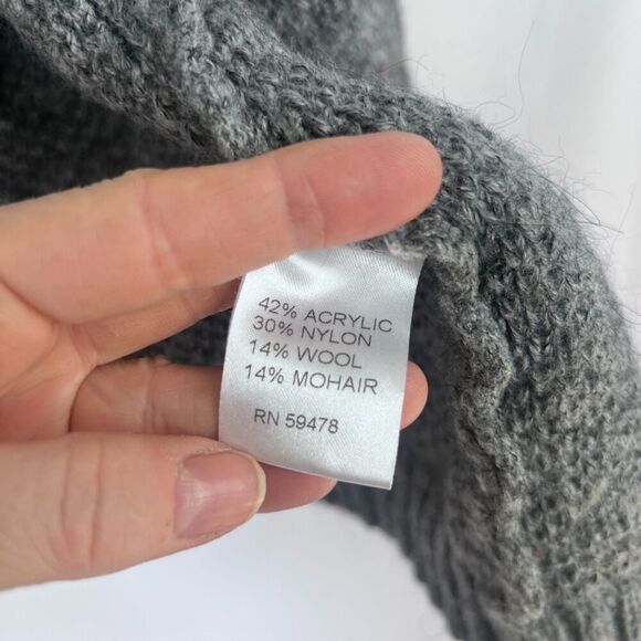 Cocogio Heather Gray Wool Mohair Blend Sleeveless Fuzzy Knit Cardigan Vest MD - Picture 9 of 10